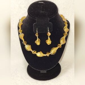 VINTAGE Citrine Colored Necklace and Drop Earrings Set